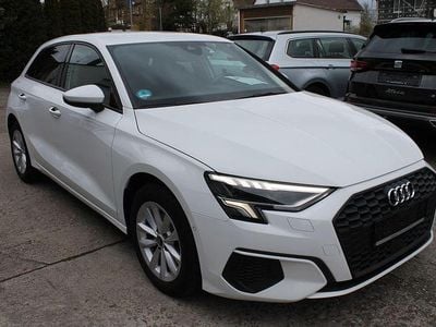 Gebraucht Audi A3 Sport 150 PS (110 kW) 2022 Weiß Limousine
