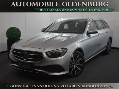 Gebraucht Mercedes E300 Avantgarde 306 PS (225 kW) 2021 Silber Limousine
