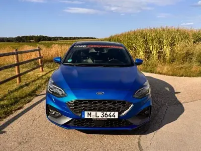 Gebraucht Ford Focus ST 280 PS (205 kW) 2020 Schwarz Limousine