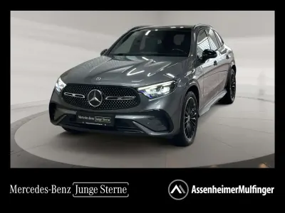 Gebraucht Mercedes GLC300 AMG 269 PS (197 kW) 2023 Metalliclack selenitgrau SUV