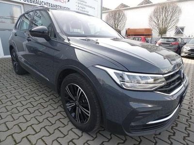 Gebraucht VW Tiguan Active 150 PS (110 kW) 2023 Grau SUV