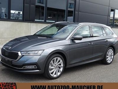 Grau Gebraucht 2024 Skoda Octavia Selection Kombi | 29.990 € (Guter Preis)