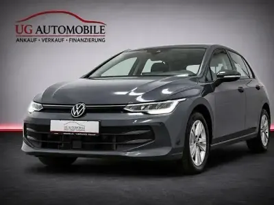 Gebraucht VW Golf VIII R 116 PS (85 kW) 2025 Grau Limousine