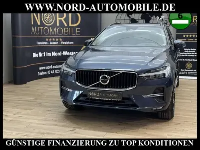 Begagnad Volvo XC60 Momentum 197 HK (144 kW) 2021 Blå SUV