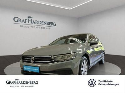 Grau Gebraucht 2022 VW Passat Basis Kombi | 19.444 € (Guter Preis)
