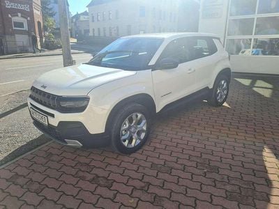 Gebraucht Jeep Avenger Altitude 101 PS (74 kW) 2025 Solid white SUV