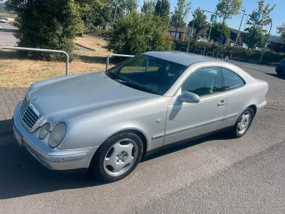 Gebraucht Mercedes CLK200 136 PS (100 kW) 1999 Silber Coupé