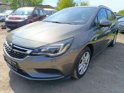 gebraucht Opel Astra Edition Start/Stop 1.6 CDTI DPF Metallic