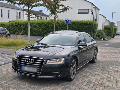 Audi A8L