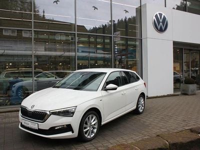 Bila candy/candyweiss Gebraucht 2021 Skoda Scala Clever Kleinwagen | 16.990 € (Fairer Preis)