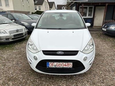 Frostweiß Gebraucht 2011 Ford S-MAX Trend Van / Kleinbus | 5.500 € (Fairer Preis)