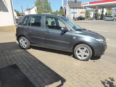 Usata Mazda 2 80 CV (58 kW) 2006 Marrone Utilitaria