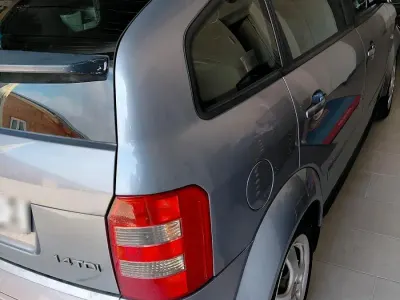 Gebraucht Audi A2 Comfort 75 PS (55 kW) 2005 Grau Kleinwagen