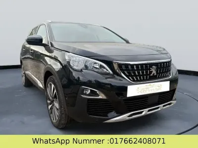 Gebraucht Peugeot 5008 Allure 131 PS (96 kW) 2020 Noir perla nera SUV