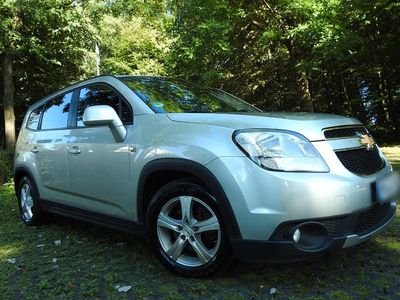 Begagnad Chevrolet Orlando 130 HK (95 kW) 2012 Silver Minibuss