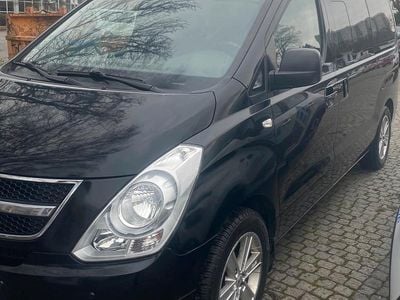 Gebraucht Hyundai H-1 170 PS (125 kW) 2010 Schwarz Van / Kleinbus