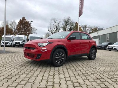 Gebraucht Fiat 600 Red 114 kW (156 PS) 2023 Passione rot SUV