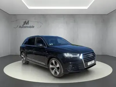 Gebraucht Audi Q7 S-Line 272 PS (200 kW) 2016 Orcaschwarz/deep black SUV