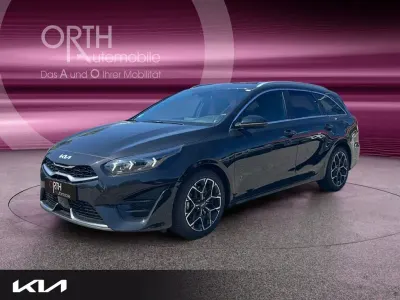 Gebraucht Kia Ceed Sportswagon GT-Line 140 PS (102 kW) 2025 Black pearl Kombi