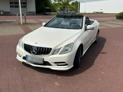 Usata Mercedes E250 2012 Bianco Cabrio