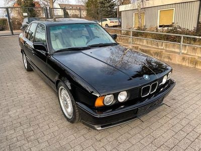 Gebraucht BMW M5 Performance 315 PS (231 kW) 1991 Schwarz Limousine