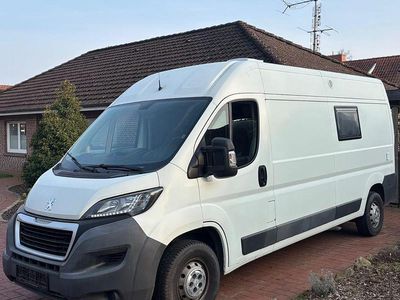Gebraucht Peugeot Boxer 131 PS (96 kW) 2015 Weiß Van
