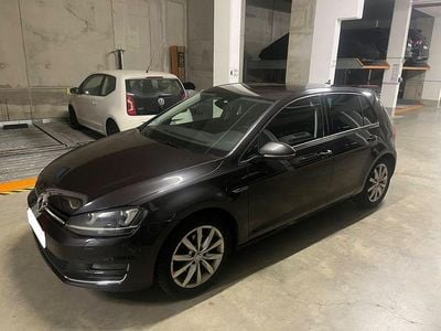 Używany VW Golf VII LOUNGE 150 KM (110 kW) 2015 Szary Sedan/Limuzyna