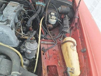 Gebraucht Mercedes W114 65 PS (47 kW) 1972 Rot Limousine