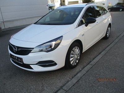 Weiß Gebraucht 2021 Opel Astra Business Kombi | 6.950 €