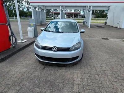 Gebraucht VW Golf VI 80 PS (58 kW) 2009 Silber Kleinwagen