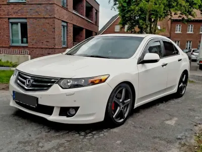 Gebraucht Honda Accord Executive 201 PS (147 kW) 2010 Weiß Limousine