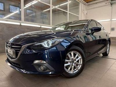 Gebraucht Mazda 3 Center-Line 150 PS (110 kW) 2015 Deep crystal blue (metallic) Limousine