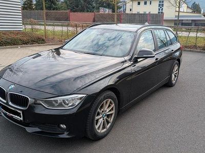 Gebraucht BMW 320 184 PS (135 kW) 2013 Schwarz Kombi