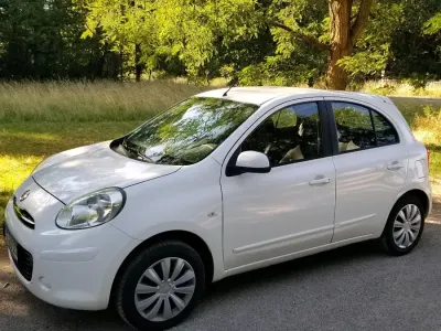 Gebraucht Nissan Micra 80 PS (58 kW) 2012 Weiß Kleinwagen