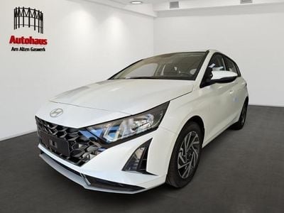 Neu Hyundai i20 Trend 101 PS (74 kW) 2025 Atlas white / sol (weiss) Kleinwagen