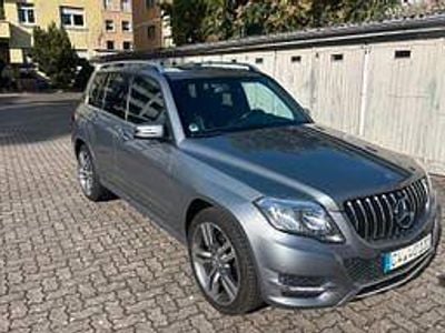 Grau Gebraucht 2012 Mercedes GLK200 AMG SUV | 15.900 € (Etwas zu teuer)