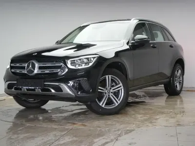 Gebraucht Mercedes GLC220 194 PS (142 kW) 2022 Schwarz SUV