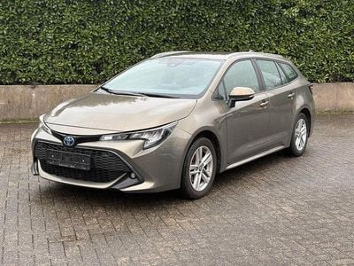 Gebraucht Toyota Corolla 98 PS (72 kW) 2023 Grün Limousine