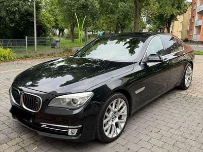 BMW 750