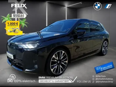 Gebraucht BMW iX M Sport 484 kW (659 PS) 2025 Black sapphire metallic SUV