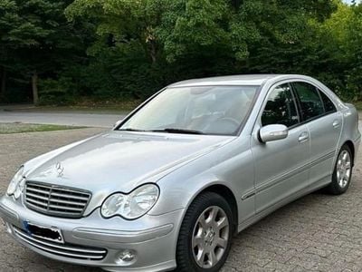 Gebraucht Mercedes C180 Elegance 143 PS (105 kW) 2005 Grau Limousine