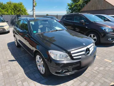 Gebraucht Mercedes C180 148 PS (108 kW) 2010 Schwarz Kombi