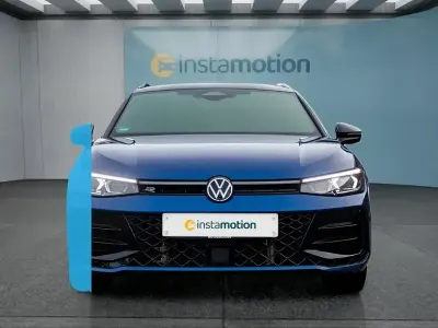 Gebraucht VW Passat 2025 Blau Kombi