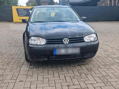 VW Golf IV