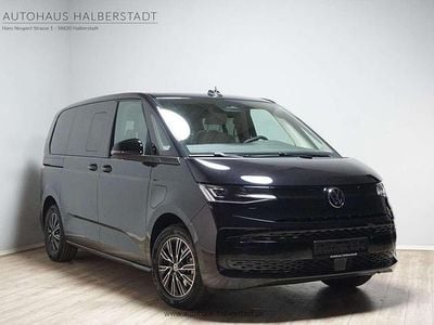 Deep black perleffekt Gebraucht 2025 VW Multivan Van | 63.990 € (Superpreis)