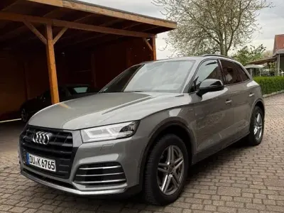 Gebraucht Audi Q5 Black Edition 190 PS (139 kW) 2017 Grau SUV