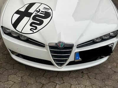 Gebraucht Alfa Romeo 159 140 PS (102 kW) 2010 Weiß Kombi