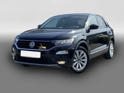 Second-hand VW T-Roc Active 150 CP (110 kW) 2022 Negru SUV