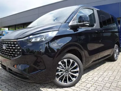 Neu Ford Tourneo Titanium X 232 PS (170 kW) 2026 Agate black Van / Kleinbus