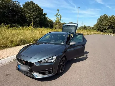 Gebraucht Cupra Leon 150 PS (110 kW) 2023 Andere farben Kombi